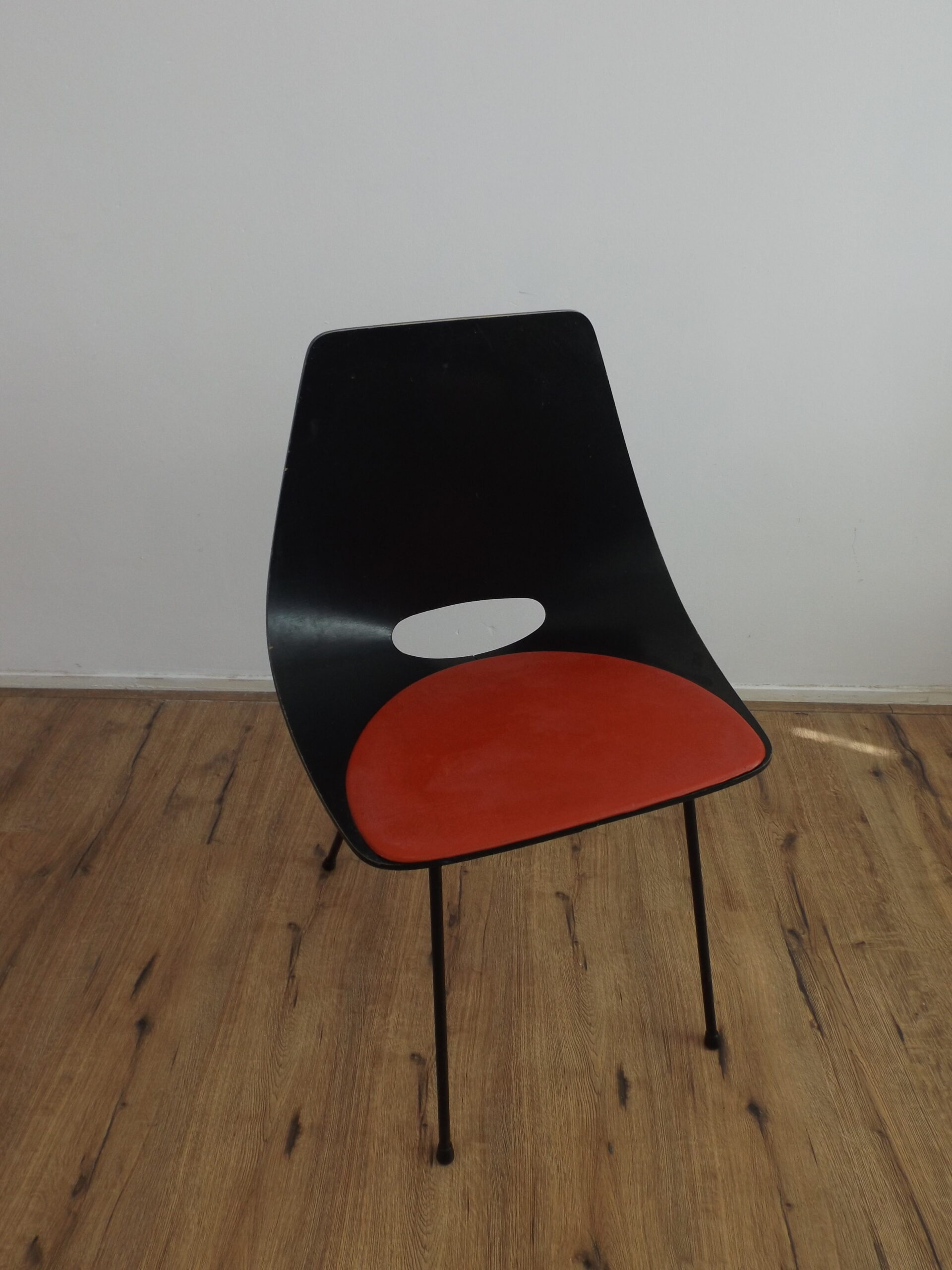 Guariche “Tonno” diner Chair