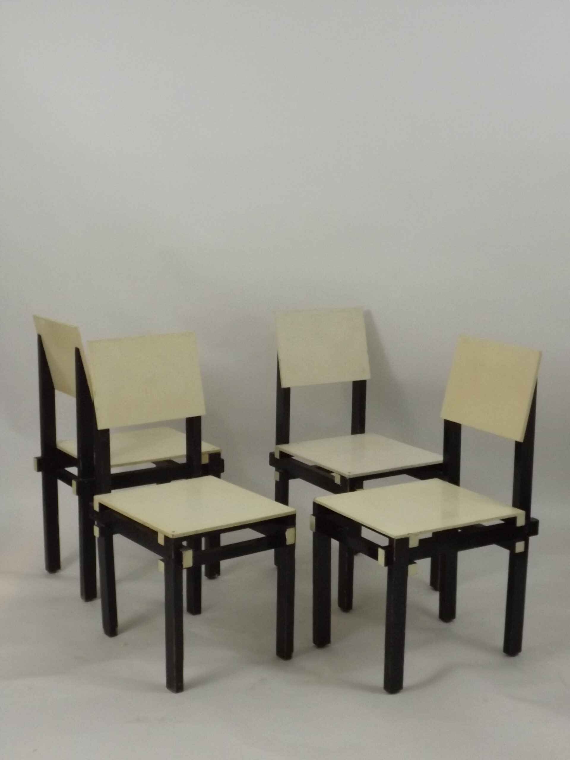 Set of 4 Military Chairs Gerrit Rietveld