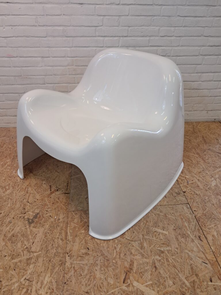 Toga Chair Sergio Mazza for Artemide
