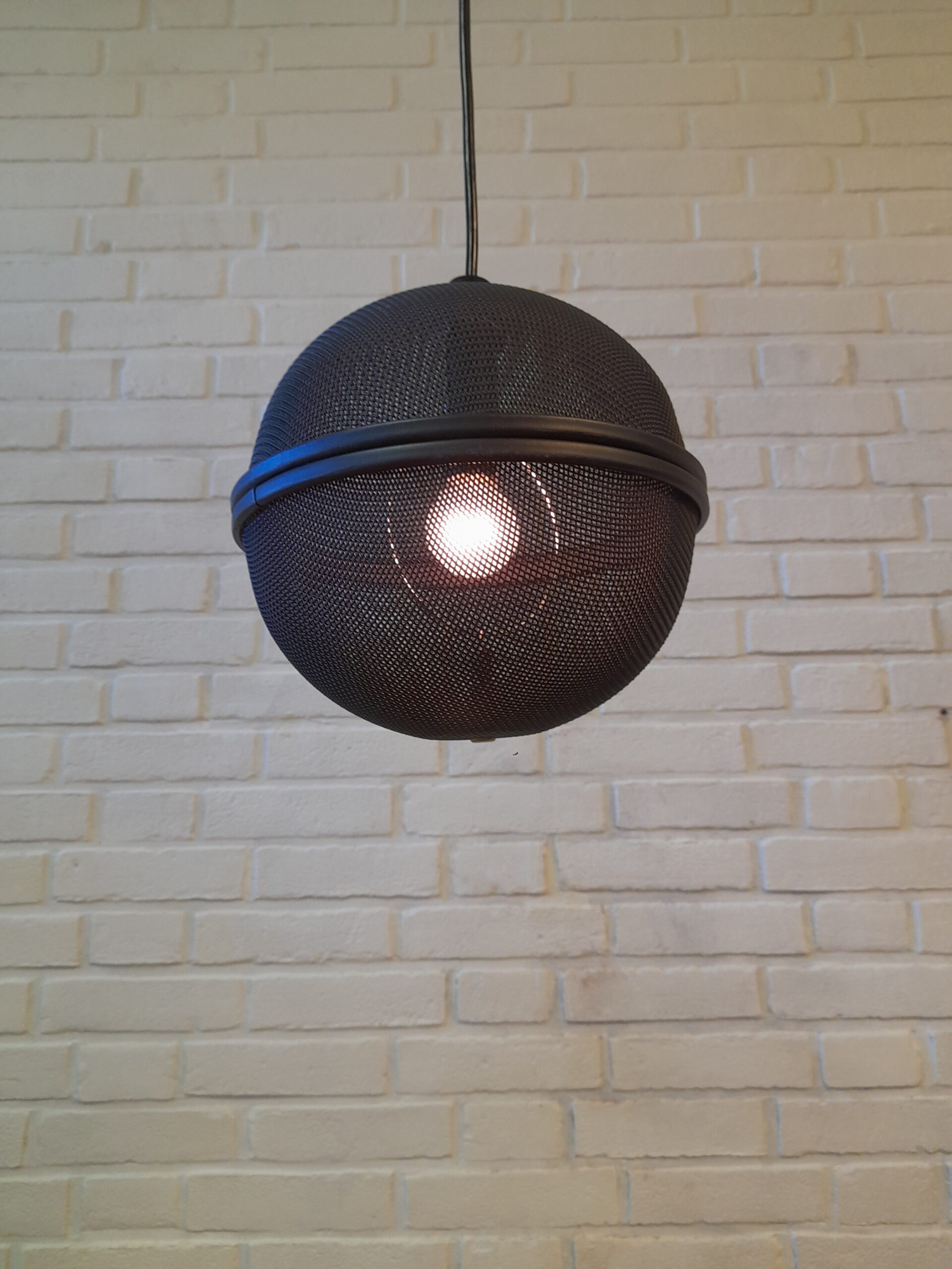 Micro 2600 pendant Erco Roger Tallon