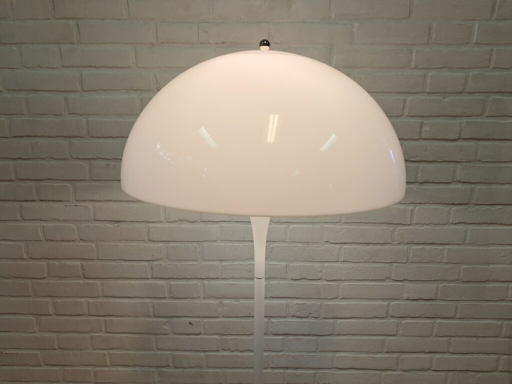 Panthella Floorlamp