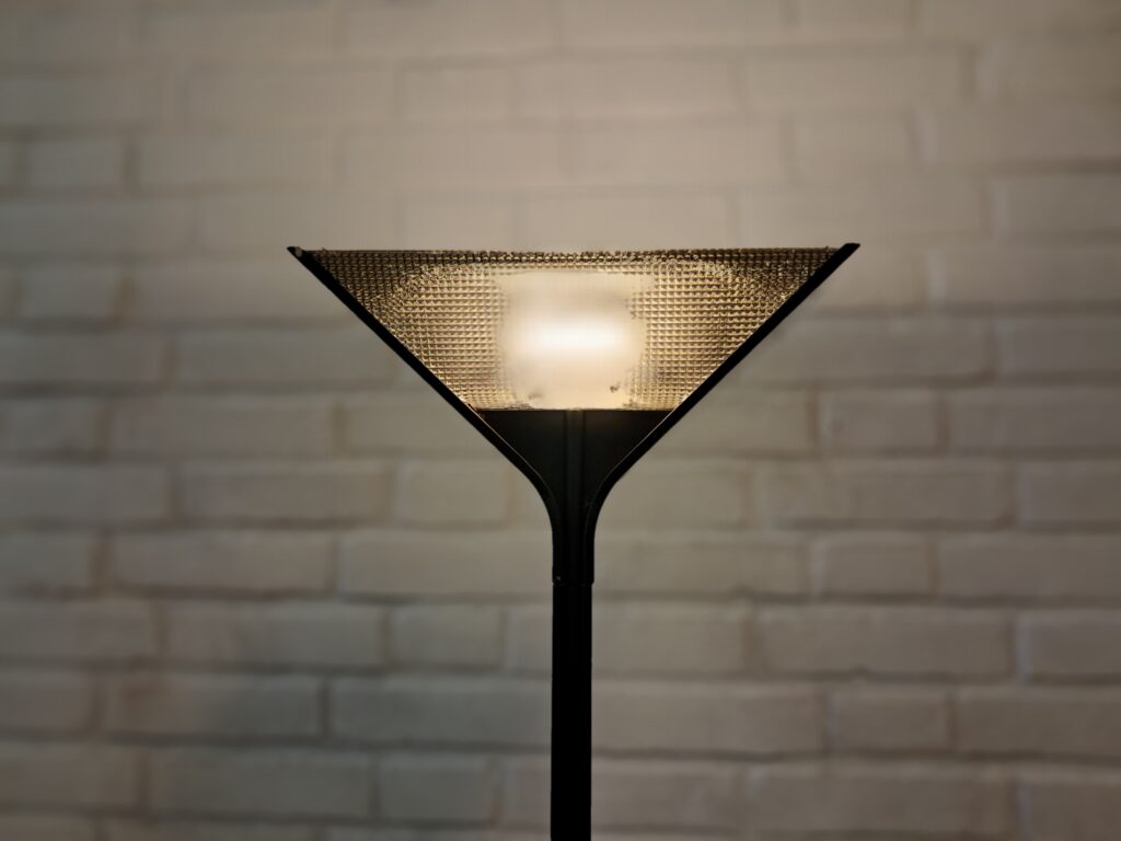 Pappilona floor lamp Tobia Scarpa
