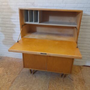 Pastoe secretary/writingdesk