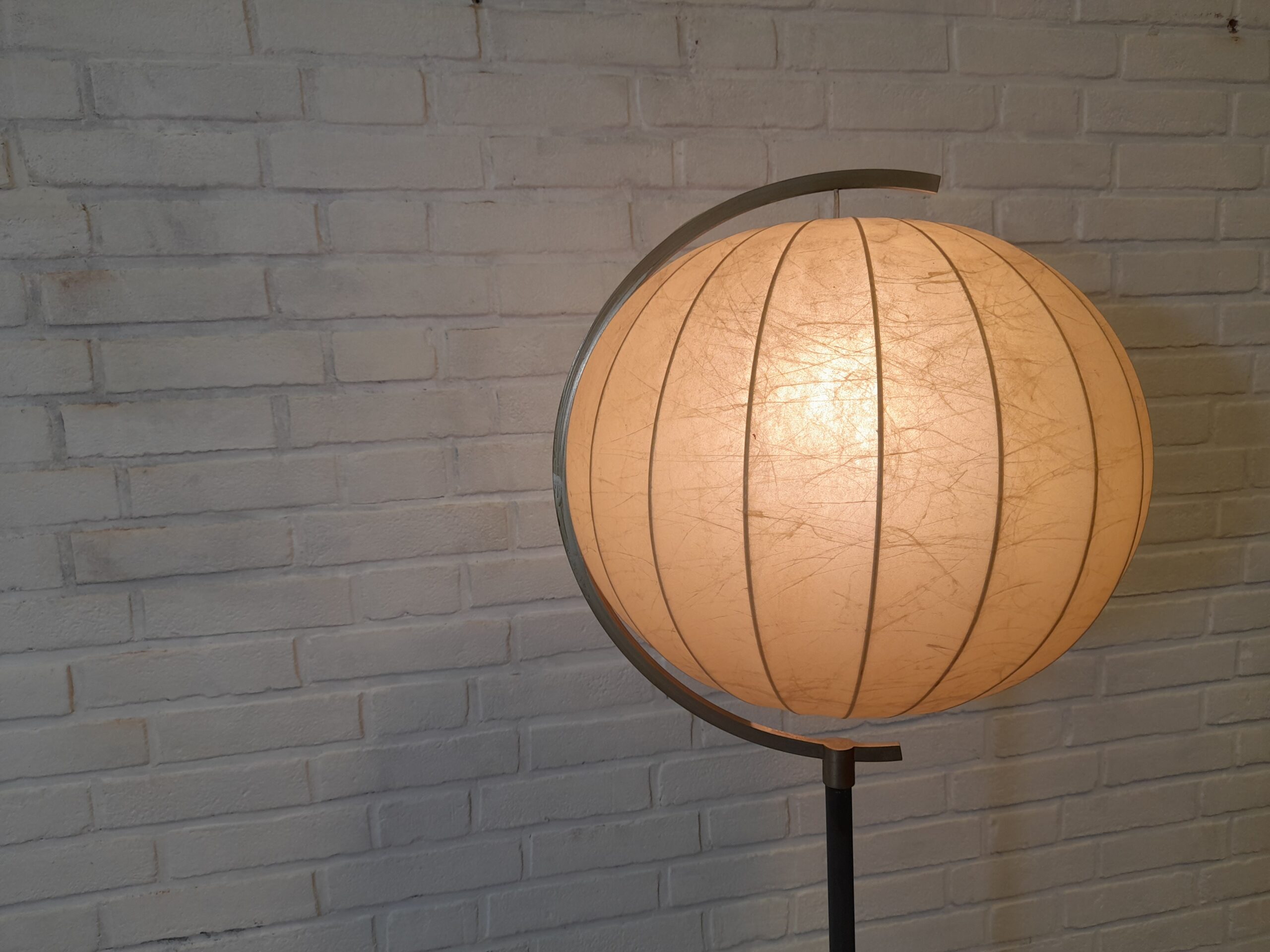 Artiforte Cocoon floorlamp