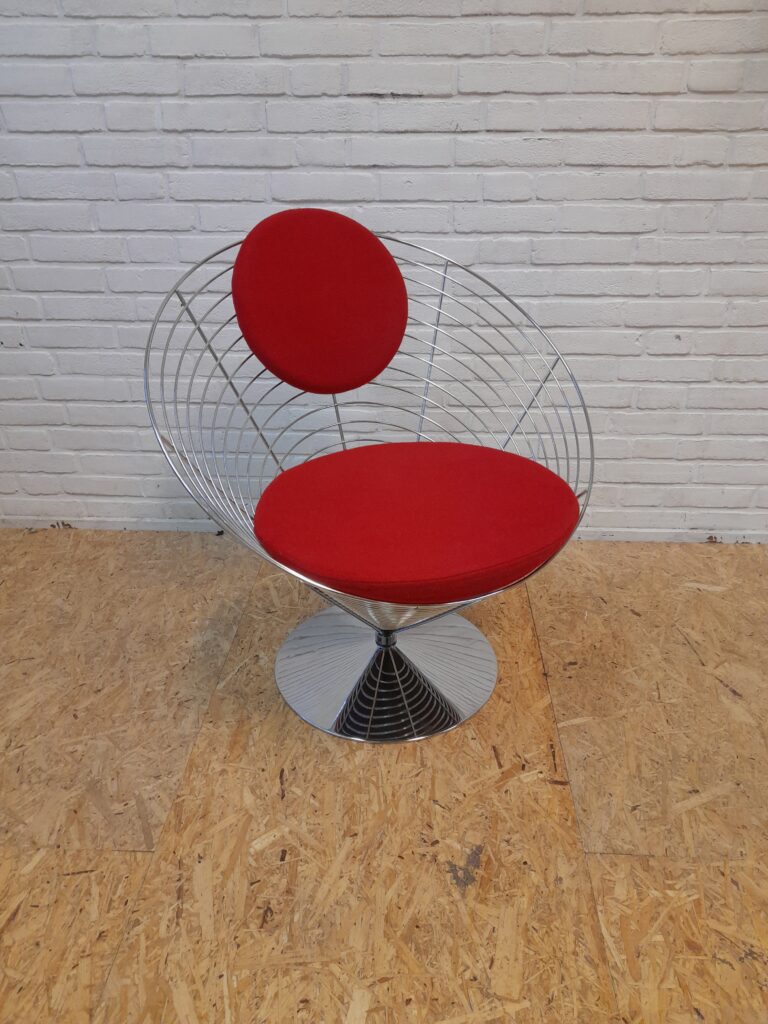 Wire Cone chair Verner Panton