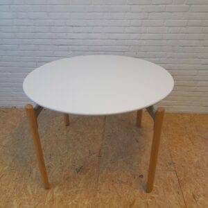 Bruno Rey Table