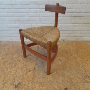 Tripod chair Wim den Boon