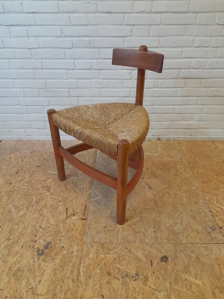 Tripod chair Wim den Boon