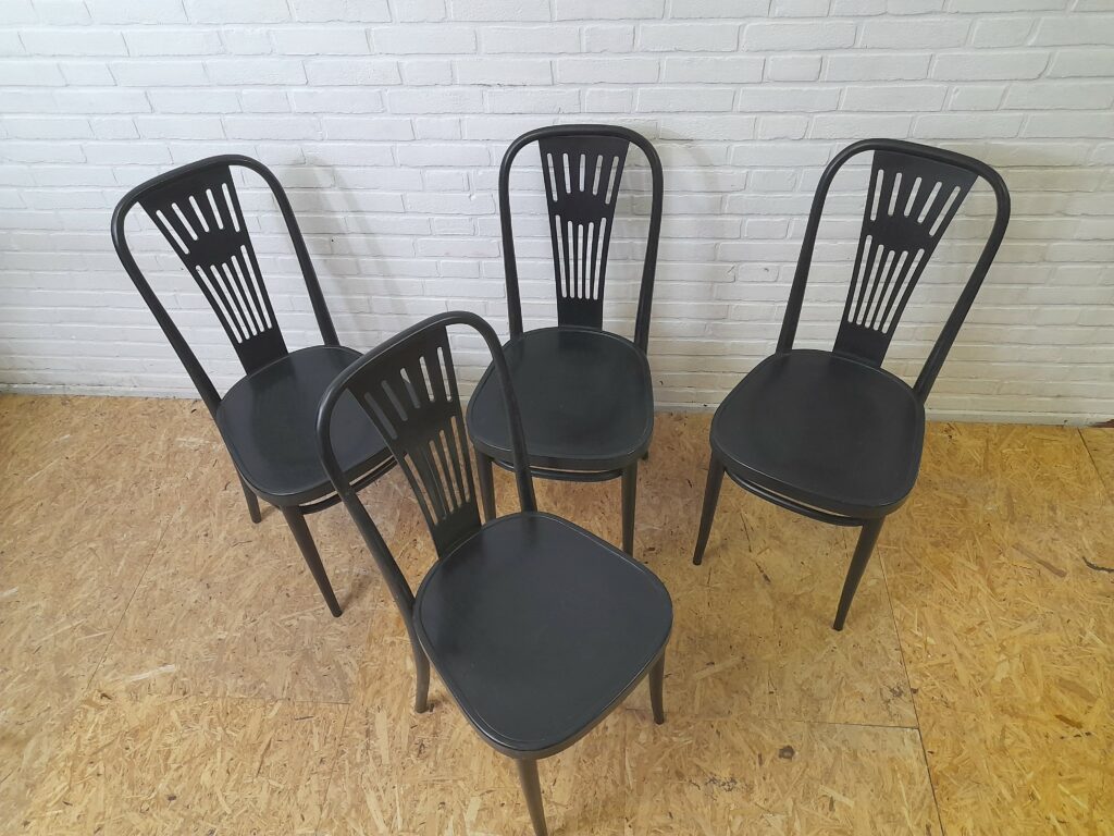 Thonet Diner Set