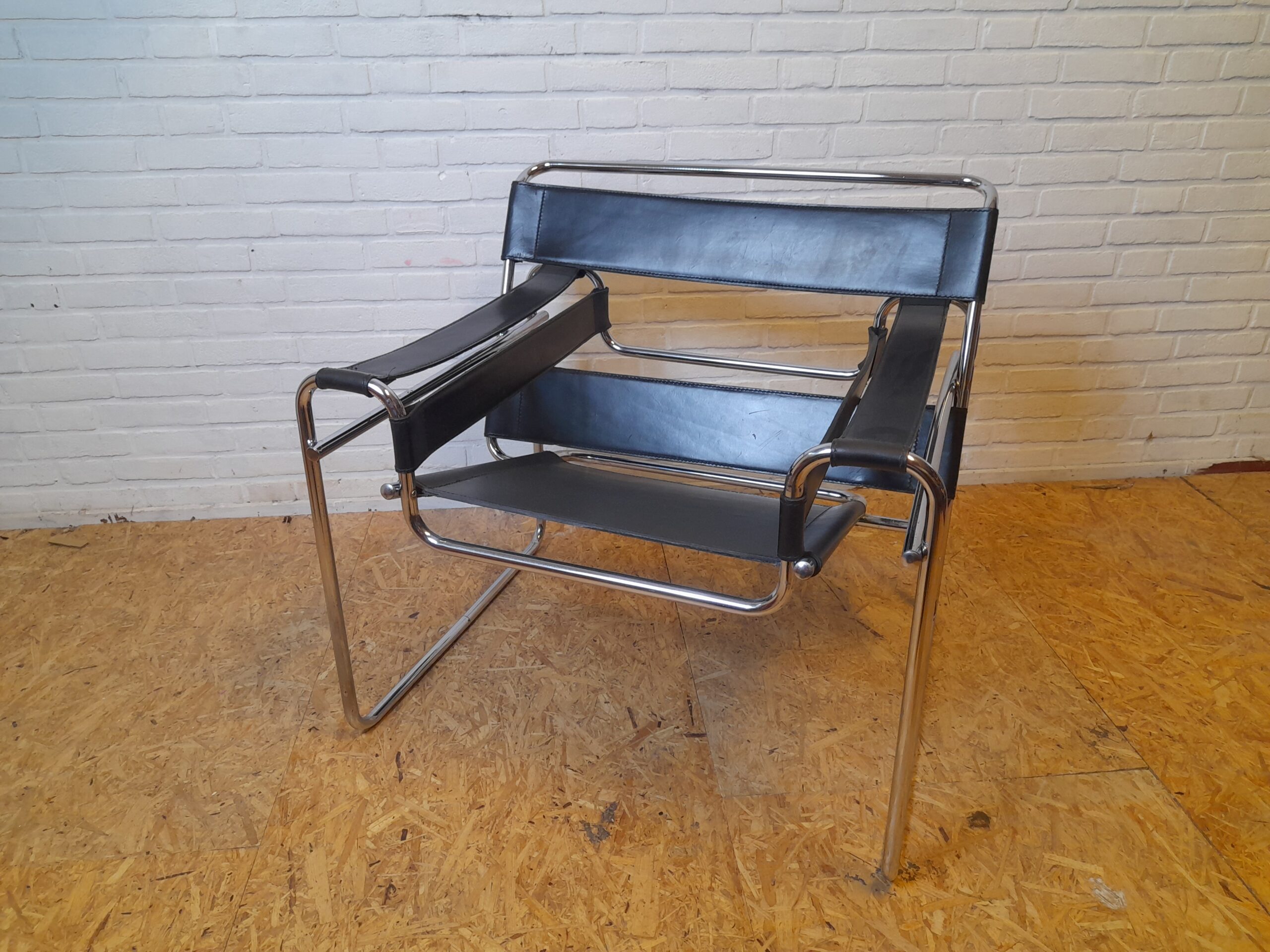 Wassily chair, Marcel Breuer
